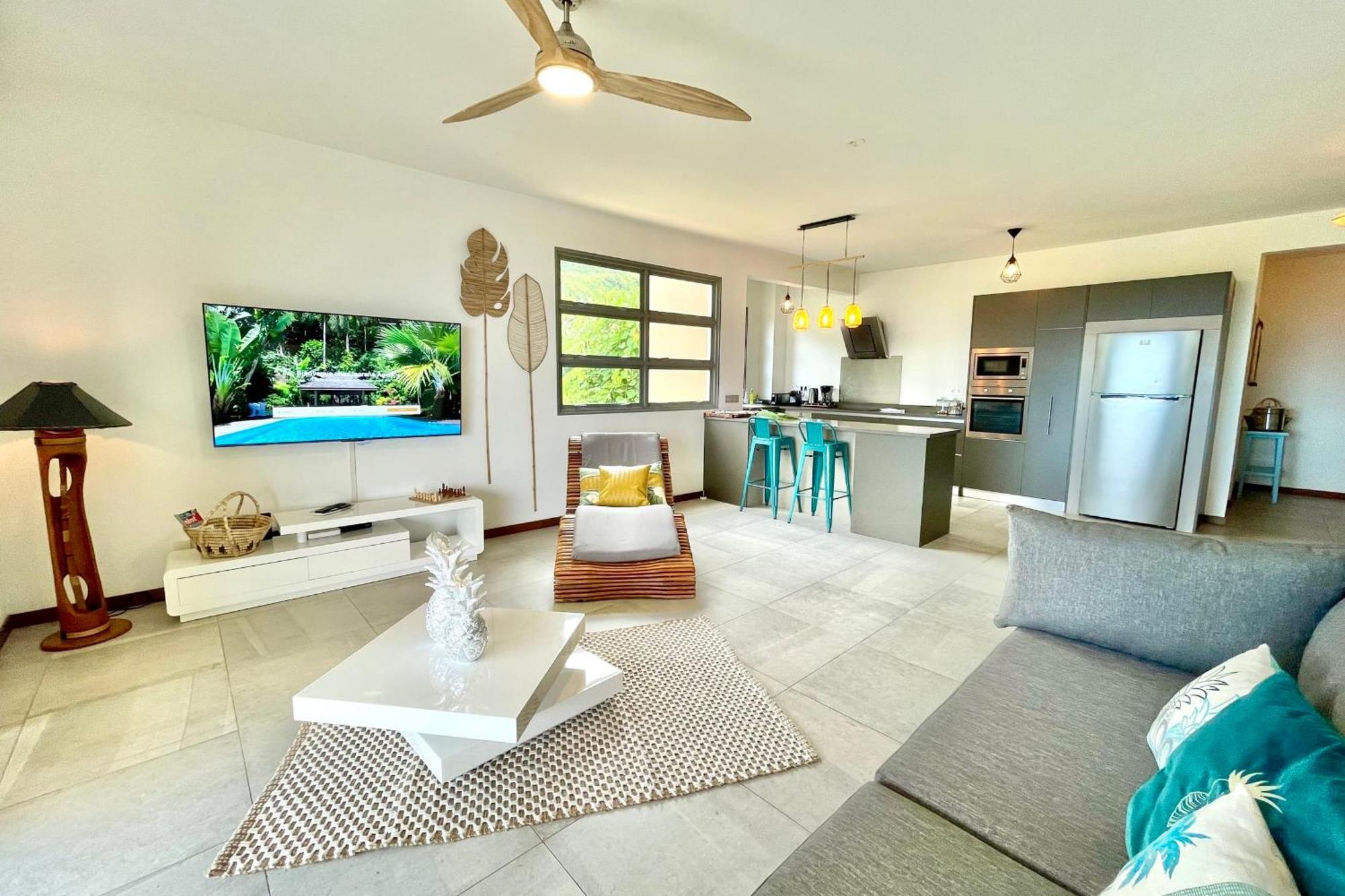 Manuia Luxury Apartment - Tahiti Punaauia -Wi-Fi Netflix Pool & Gym Exterior photo