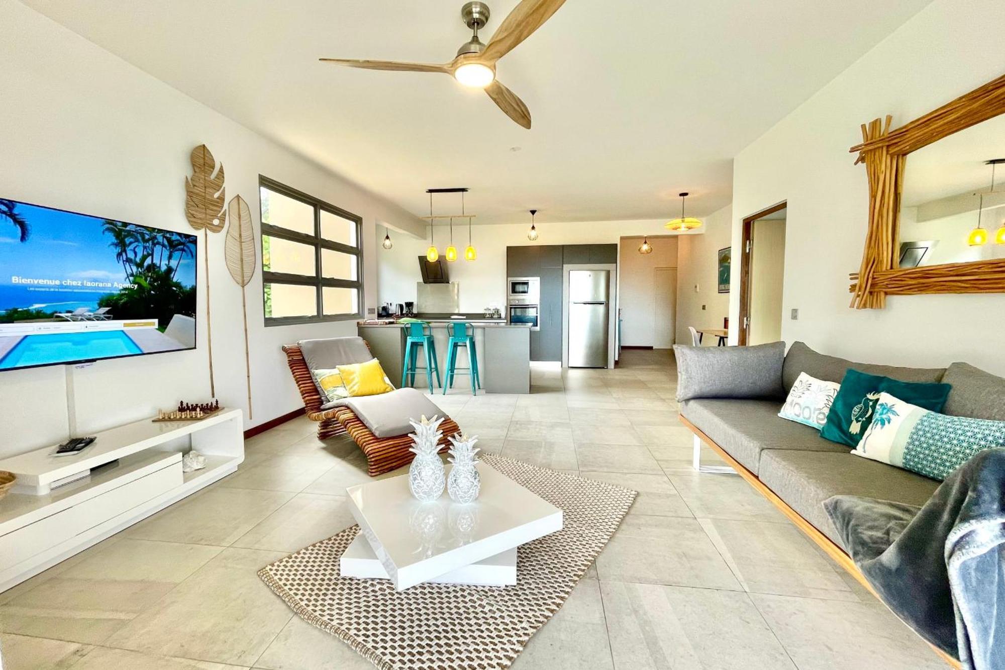 Manuia Luxury Apartment - Tahiti Punaauia -Wi-Fi Netflix Pool & Gym Exterior photo